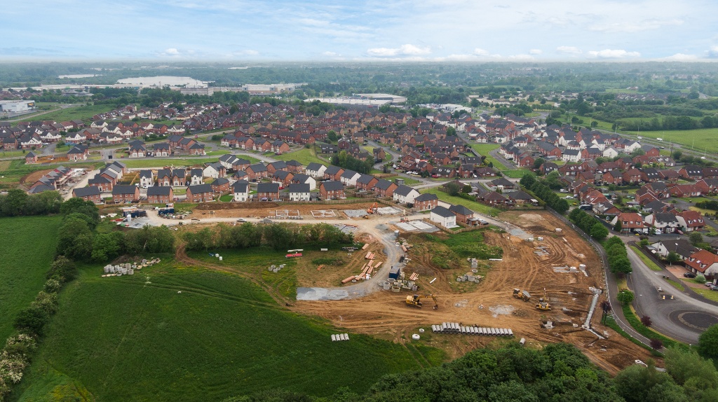 Drumnagoon Park, Craigavon - Aerial Flyover May 2024