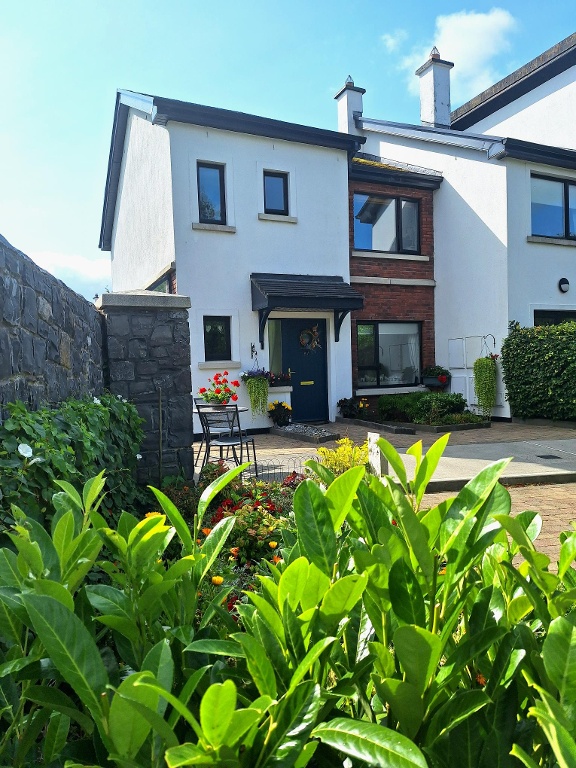 What to Look for When Buying Your First Home: A Guide for First-Time Buyers What to Look for When Buying Your First Home: A Guide for First-Time Buyers