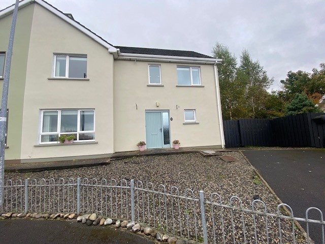 11 Rathneeny Park, Laghey, Back on the Market